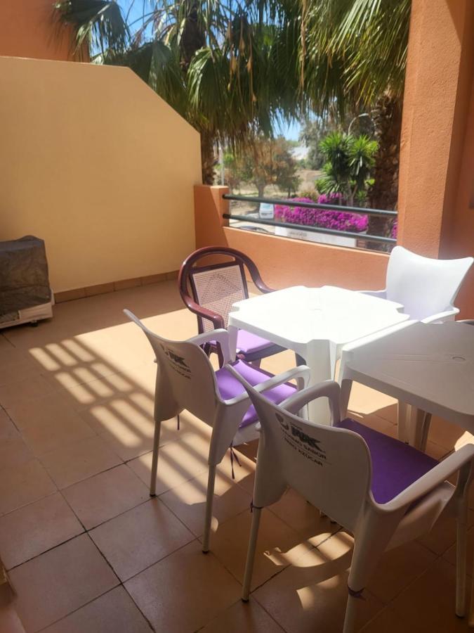 Apartamento Coqueto Con Terraza Y Cerca De La Piscina Comunitaria Y De La Playa! Appartement Playas de Vera Buitenkant foto